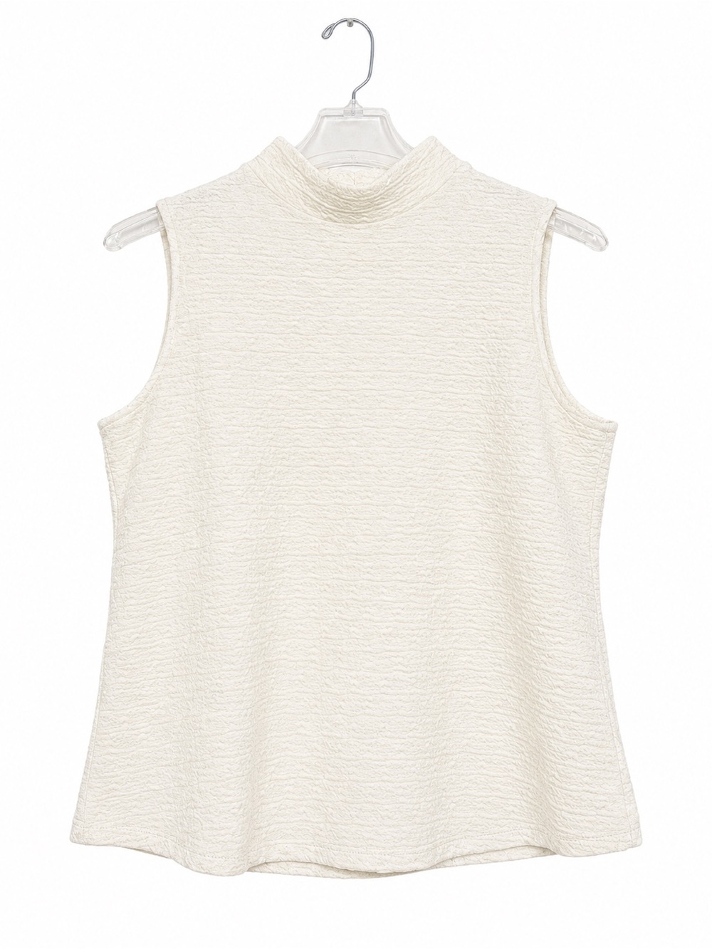 W5 NWT Ivory Textured Sleeveless Mock Neck Button Top XL